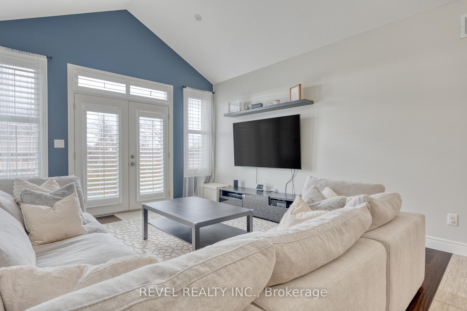 Photo 12 of 135 Greti Drive, Hamilton, Rural Glanbrook — HOMEH