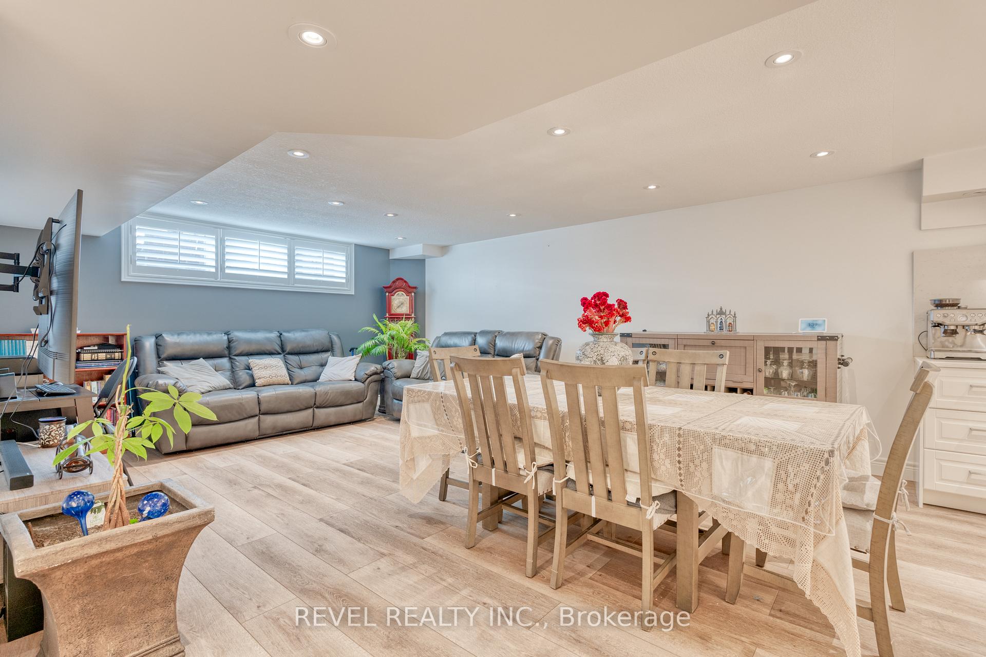 Photo 21 of 135 Greti Drive, Hamilton, Rural Glanbrook — HOMEH