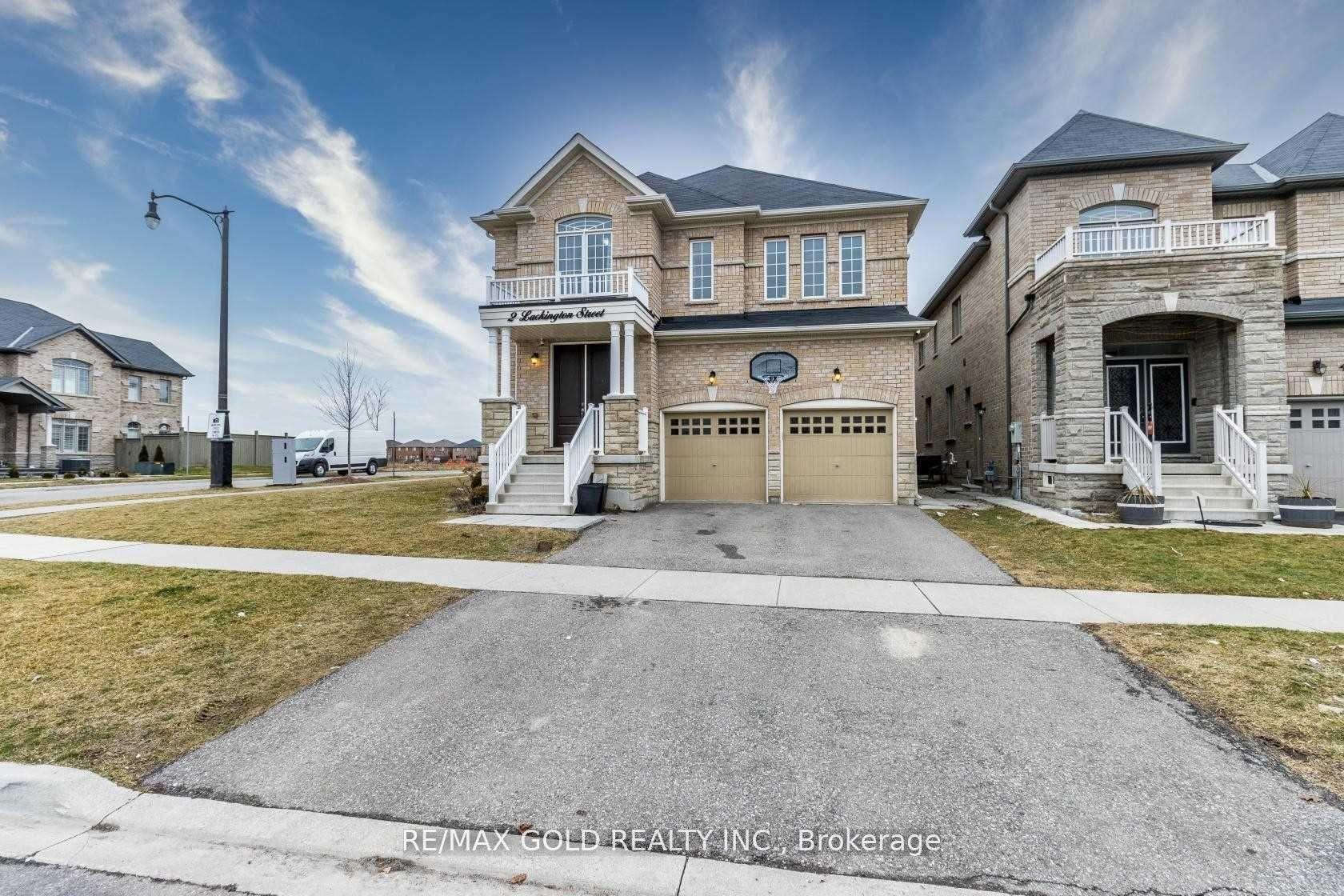 Photo 2 of 2 Lackington Street, Brampton, Credit Valley — HOMEH