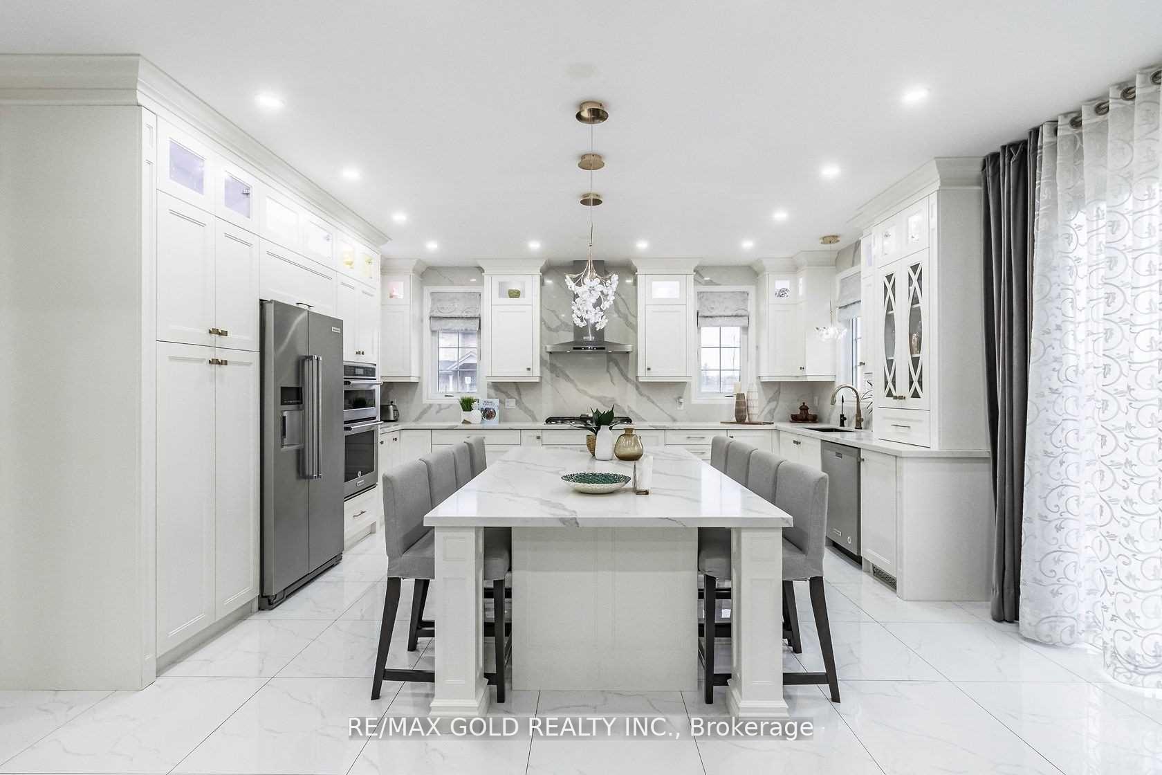 Photo 9 of 2 Lackington Street, Brampton, Credit Valley — HOMEH