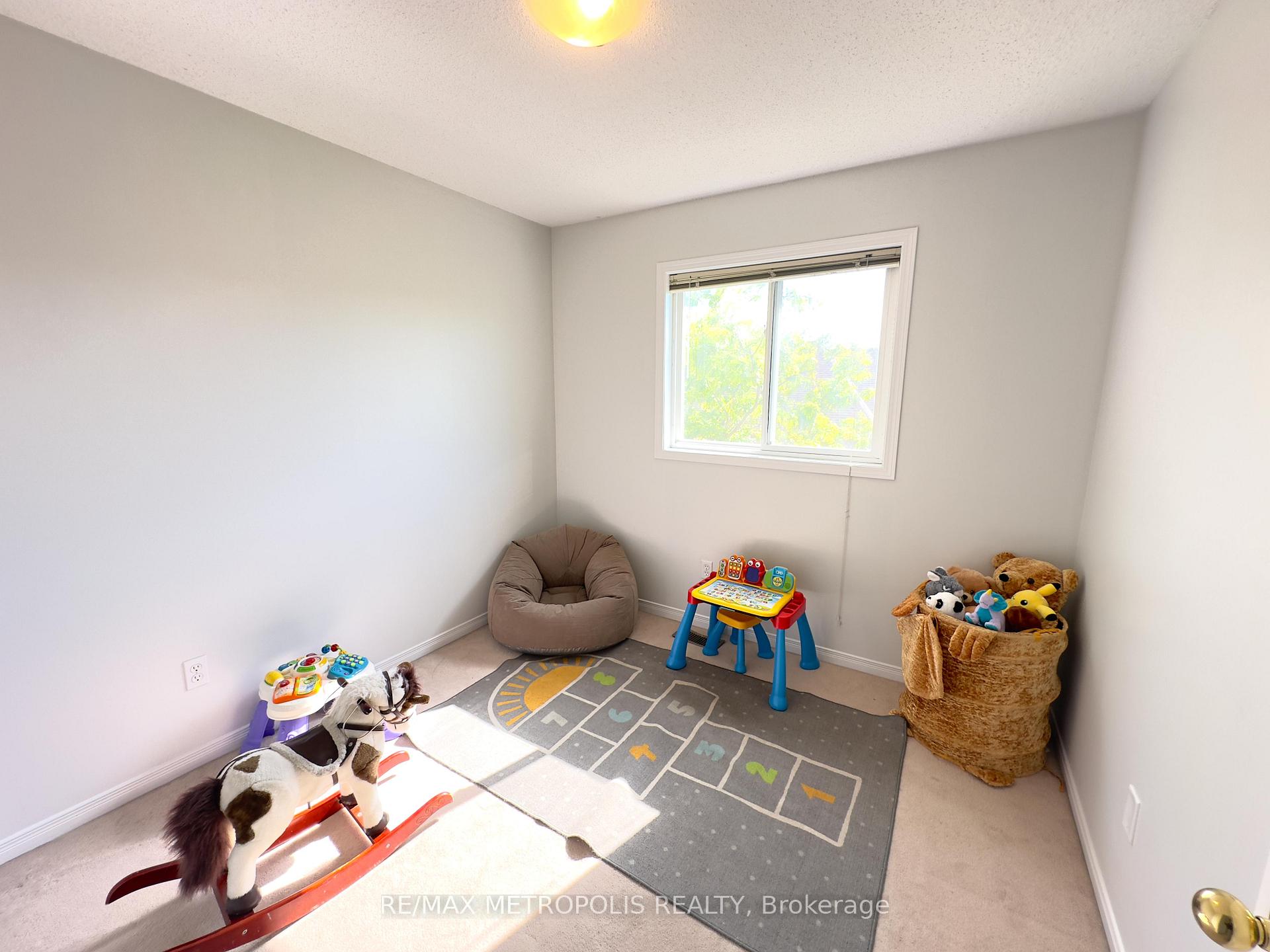 Photo 16 of Unit 48, 1087 Ormond Drive, Oshawa, Samac — HOMEH