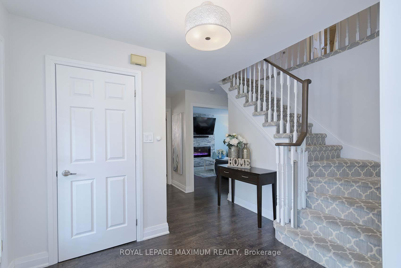 Photo 21 of 15 Guardhouse Drive, Caledon, Bolton North — HOMEH