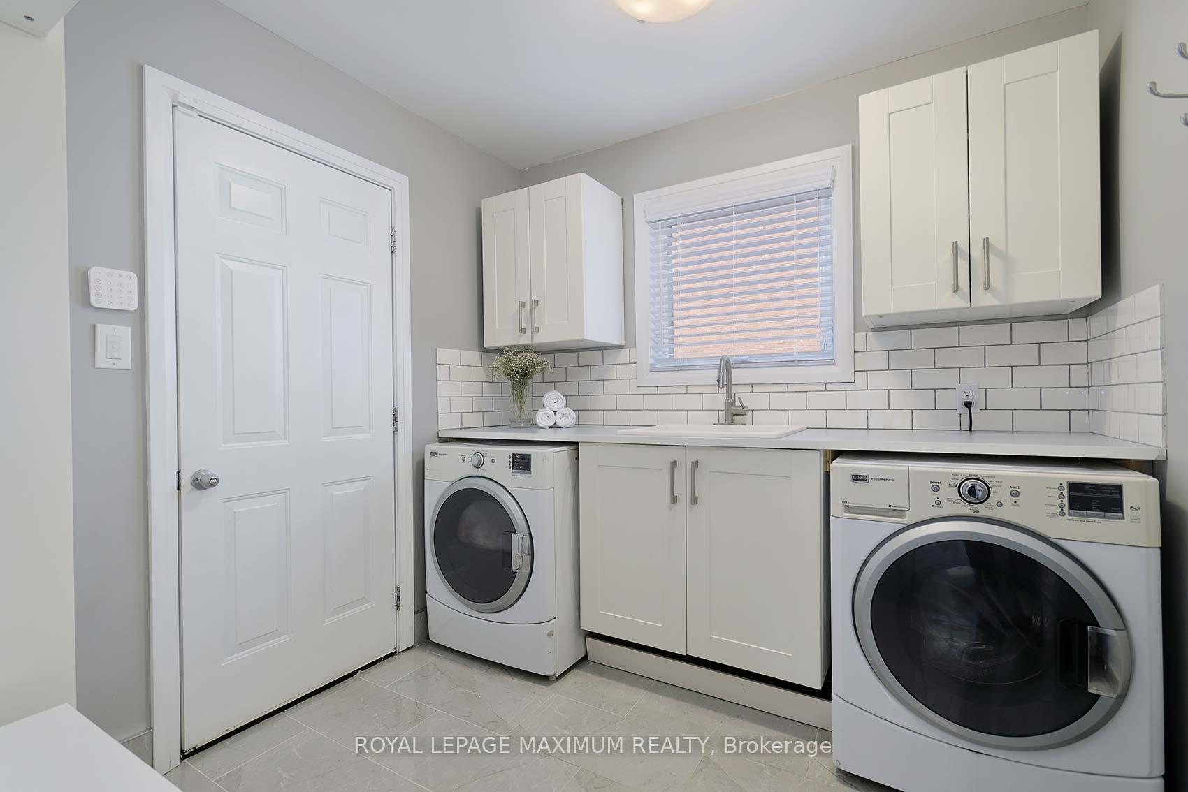Photo 36 of 15 Guardhouse Drive, Caledon, Bolton North — HOMEH