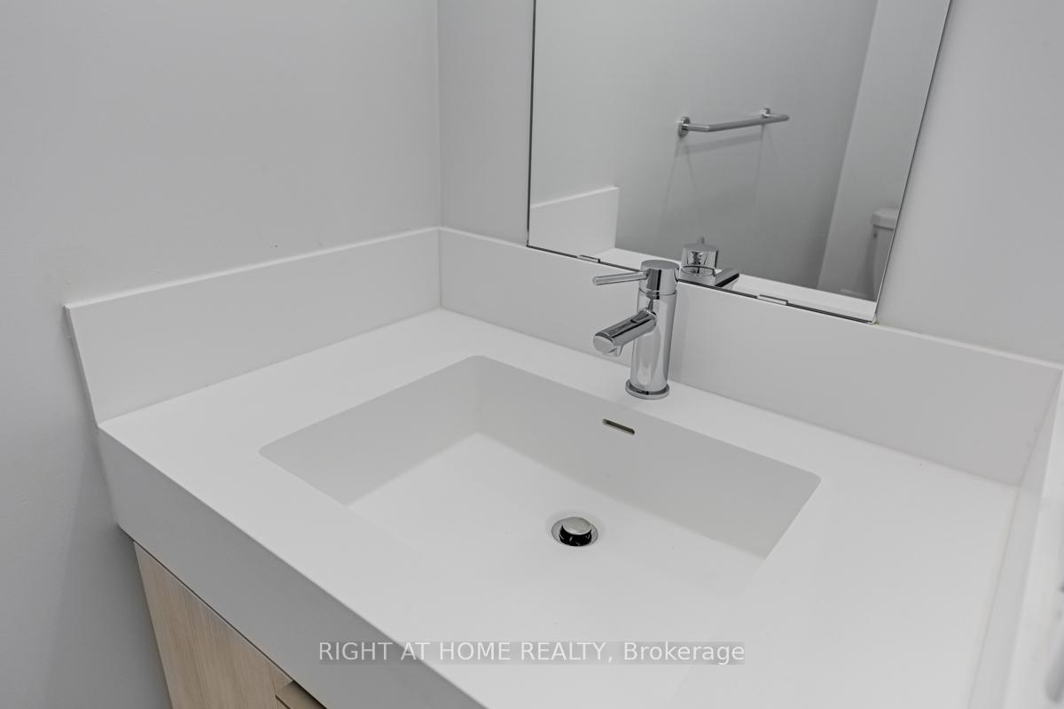 Photo 7 of Unit 906, 130 River Street, Toronto, Regent Park — HOMEH