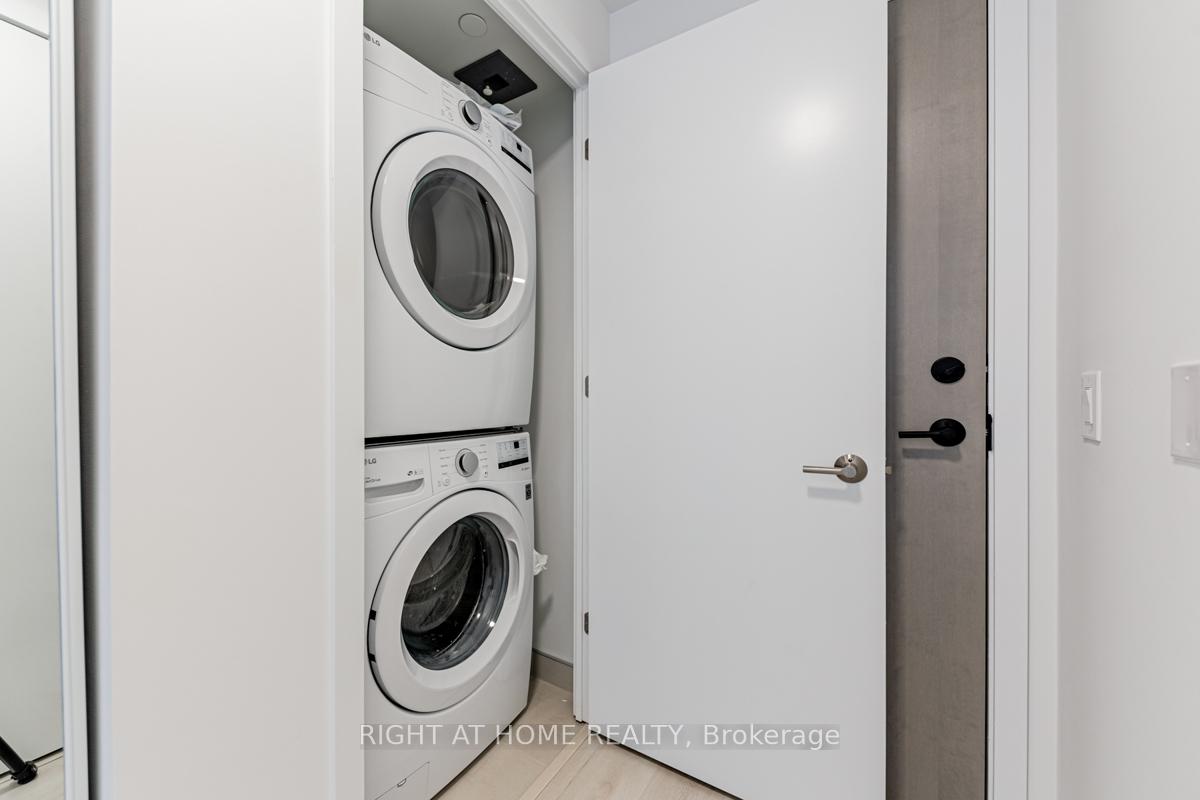 Photo 10 of Unit 906, 130 River Street, Toronto, Regent Park — HOMEH