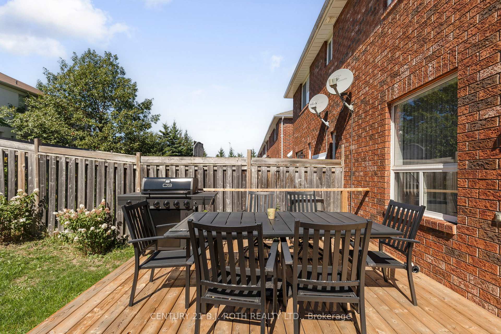 Photo 17 of 199 Stanley Street, Barrie, East Bayfield — HOMEH