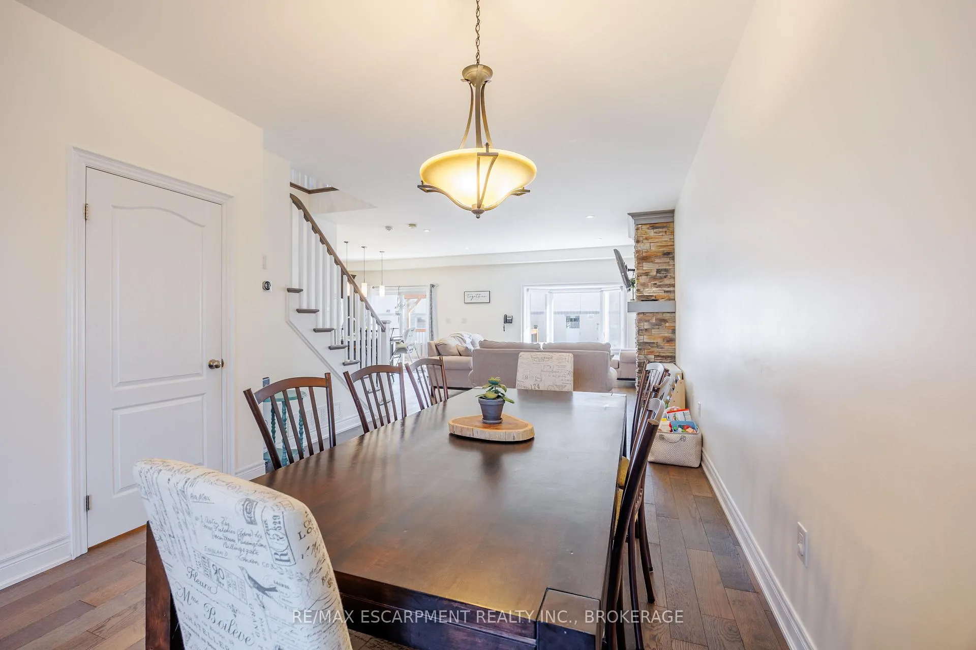 Photo 7 of 6978 Optimist Lane, Niagara Falls, Morrison — HOMEH