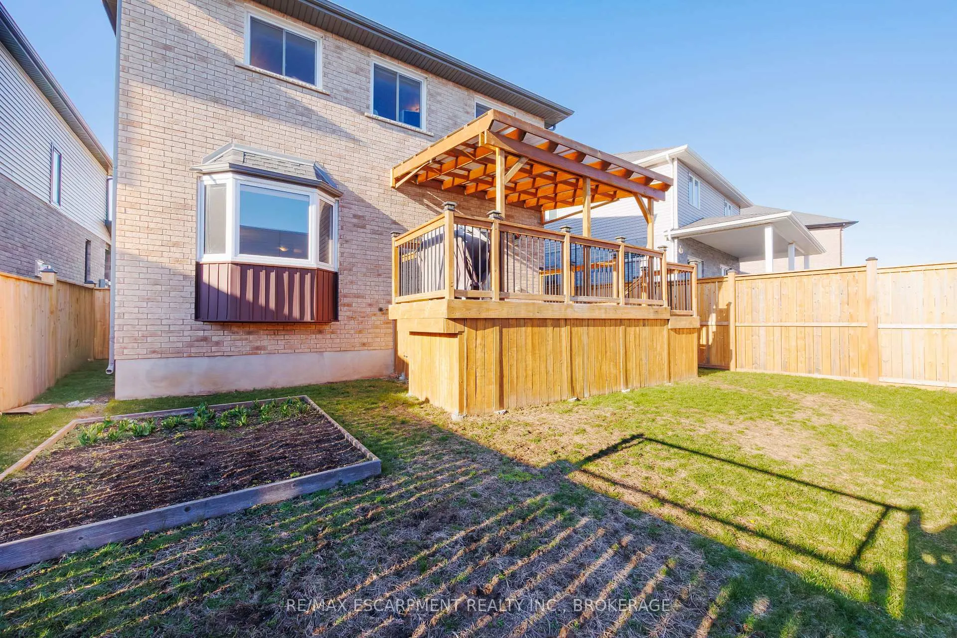 Photo 32 of 6978 Optimist Lane, Niagara Falls, Morrison — HOMEH