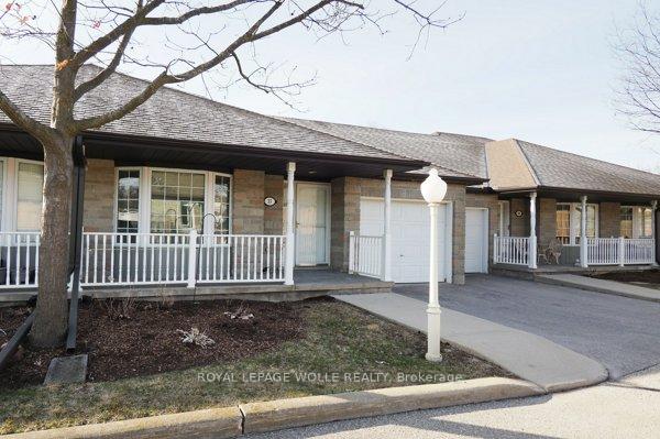Photo 4 of Unit #15, 25 Bankside Drive, Kitchener — HOMEH