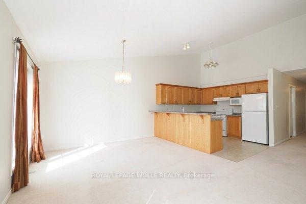 Photo 16 of Unit #15, 25 Bankside Drive, Kitchener — HOMEH