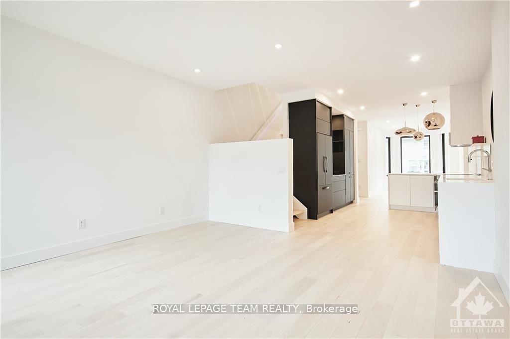 Photo 4 of 13b Findlay Avenue, Ottawa, Glebe — HOMEH