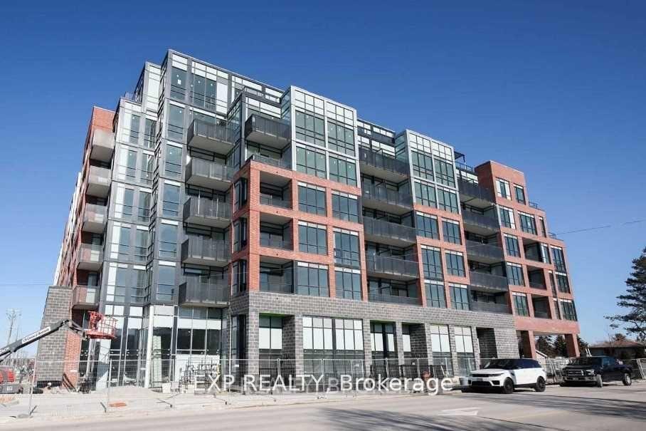 Front of Unit 421, 681 Yonge Street