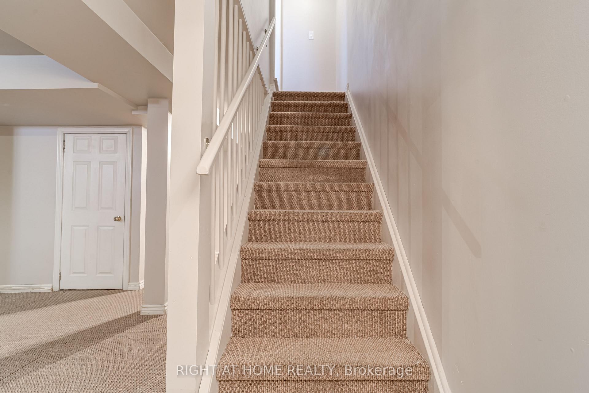 Photo 19 of 167 Ural Circle, Brampton, Sandringham-Wellington — HOMEH