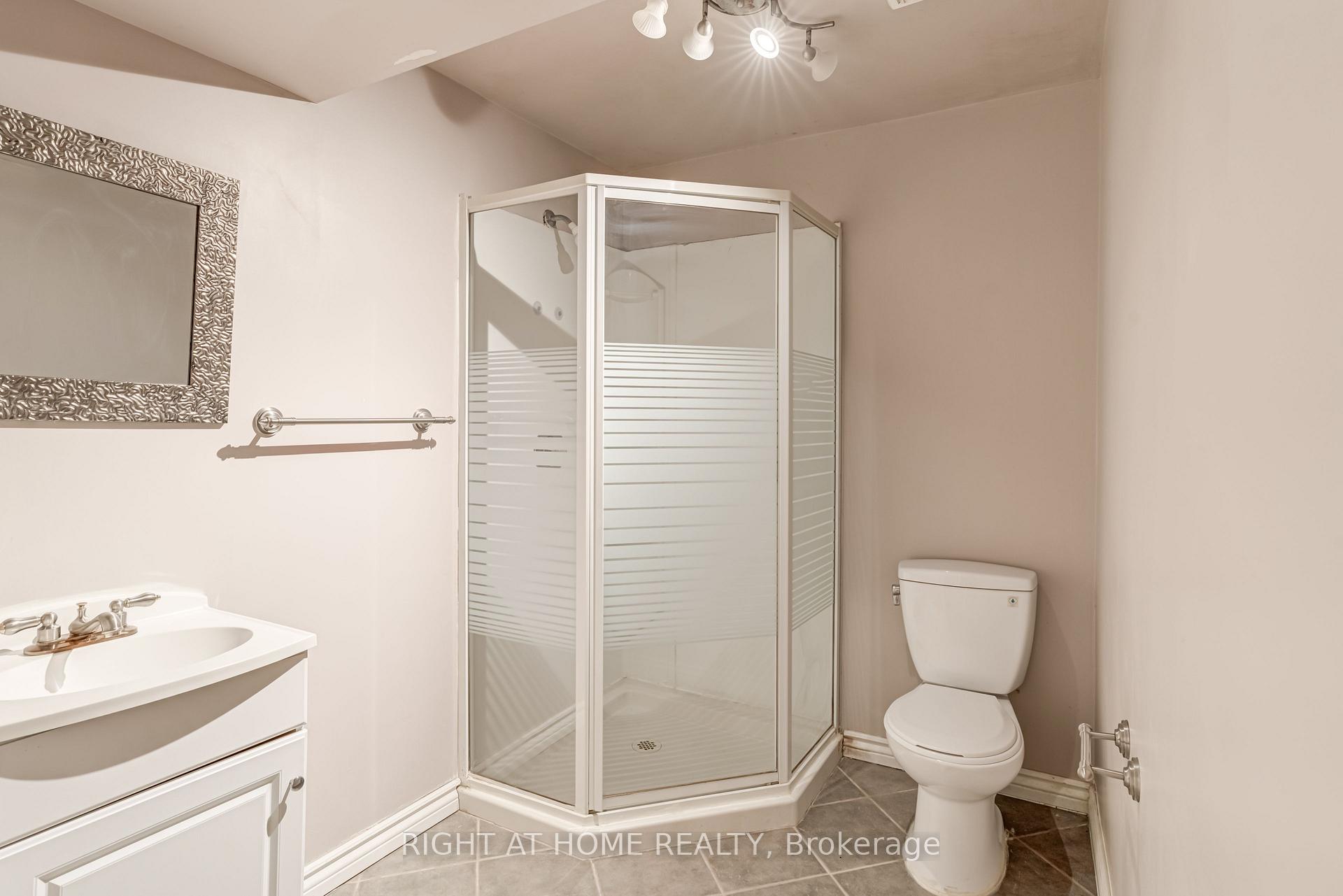 Photo 22 of 167 Ural Circle, Brampton, Sandringham-Wellington — HOMEH