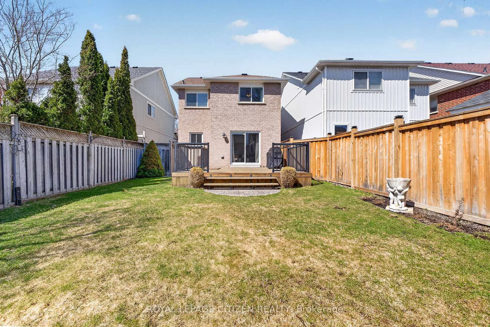 Photo 30 of 70 Wessex Drive, Whitby, Brooklin — HOMEH