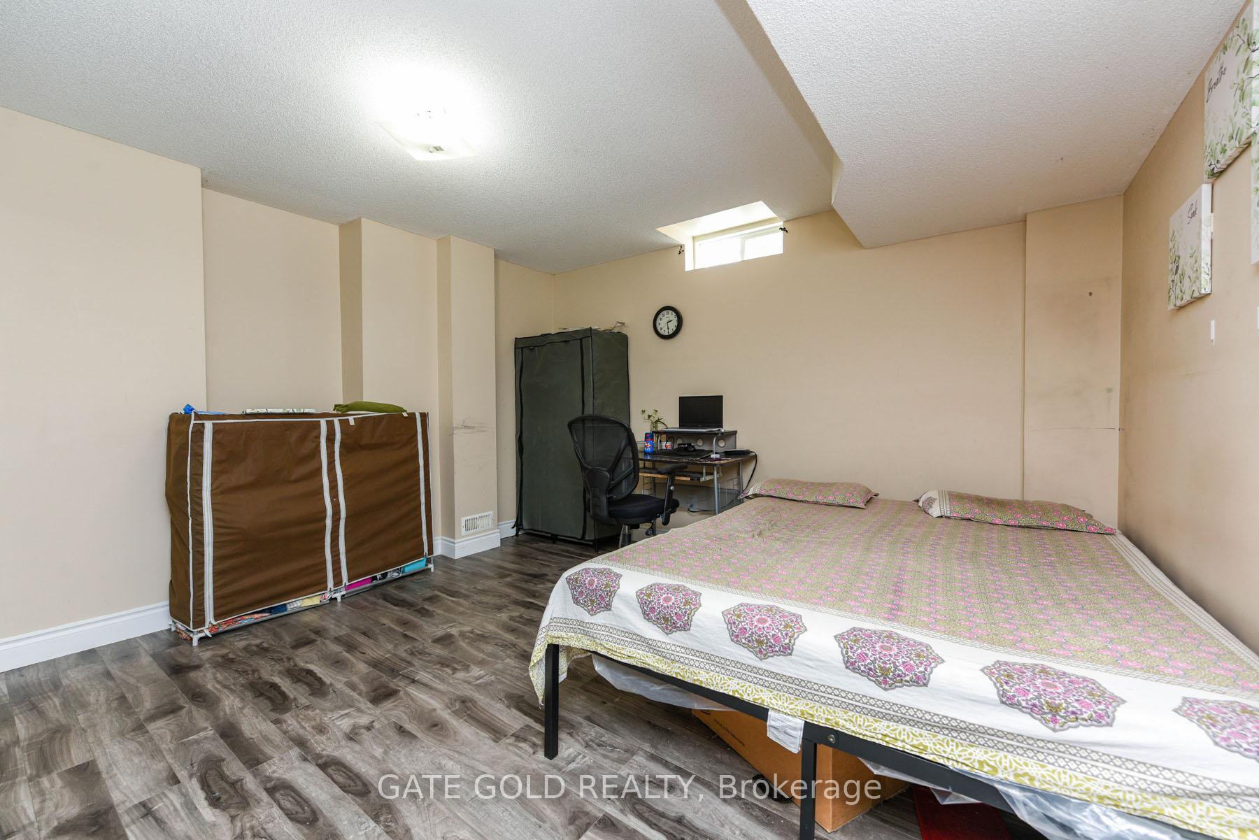 Photo 60 of 30 Flurry Circle, Brampton, Credit Valley — HOMEH