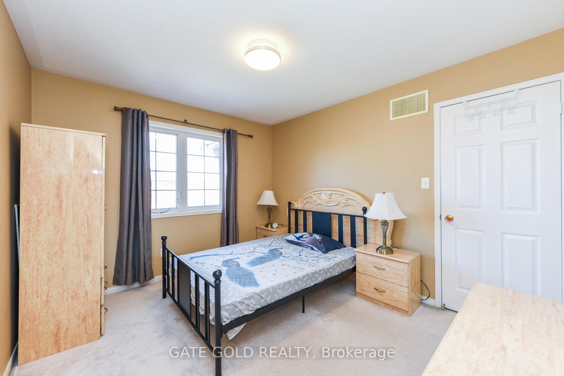 Photo 66 of 30 Flurry Circle, Brampton, Credit Valley — HOMEH