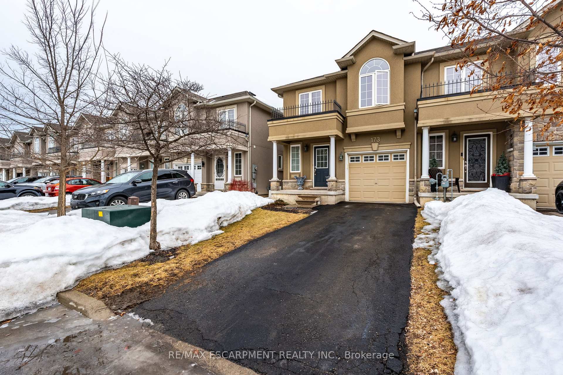 Photo 1 of 173 Penny Lane, Hamilton, Stoney Creek Mountain — HOMEH