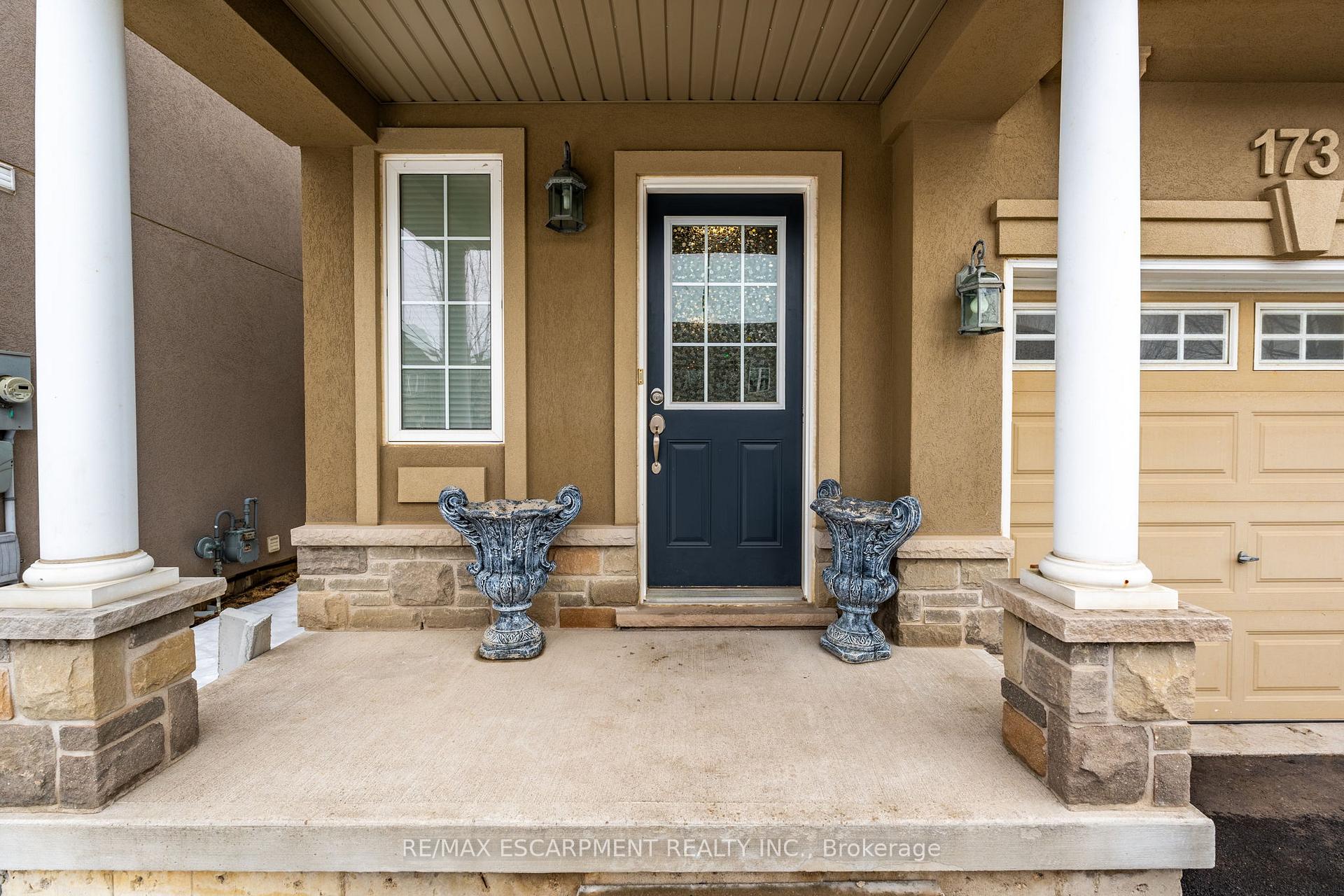 Photo 4 of 173 Penny Lane, Hamilton, Stoney Creek Mountain — HOMEH
