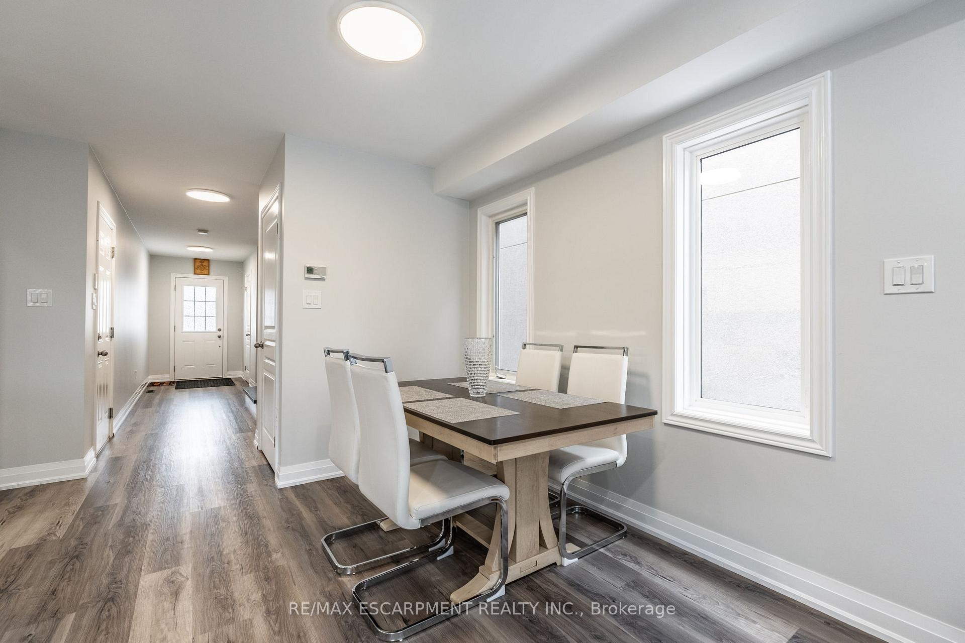 Photo 15 of 173 Penny Lane, Hamilton, Stoney Creek Mountain — HOMEH
