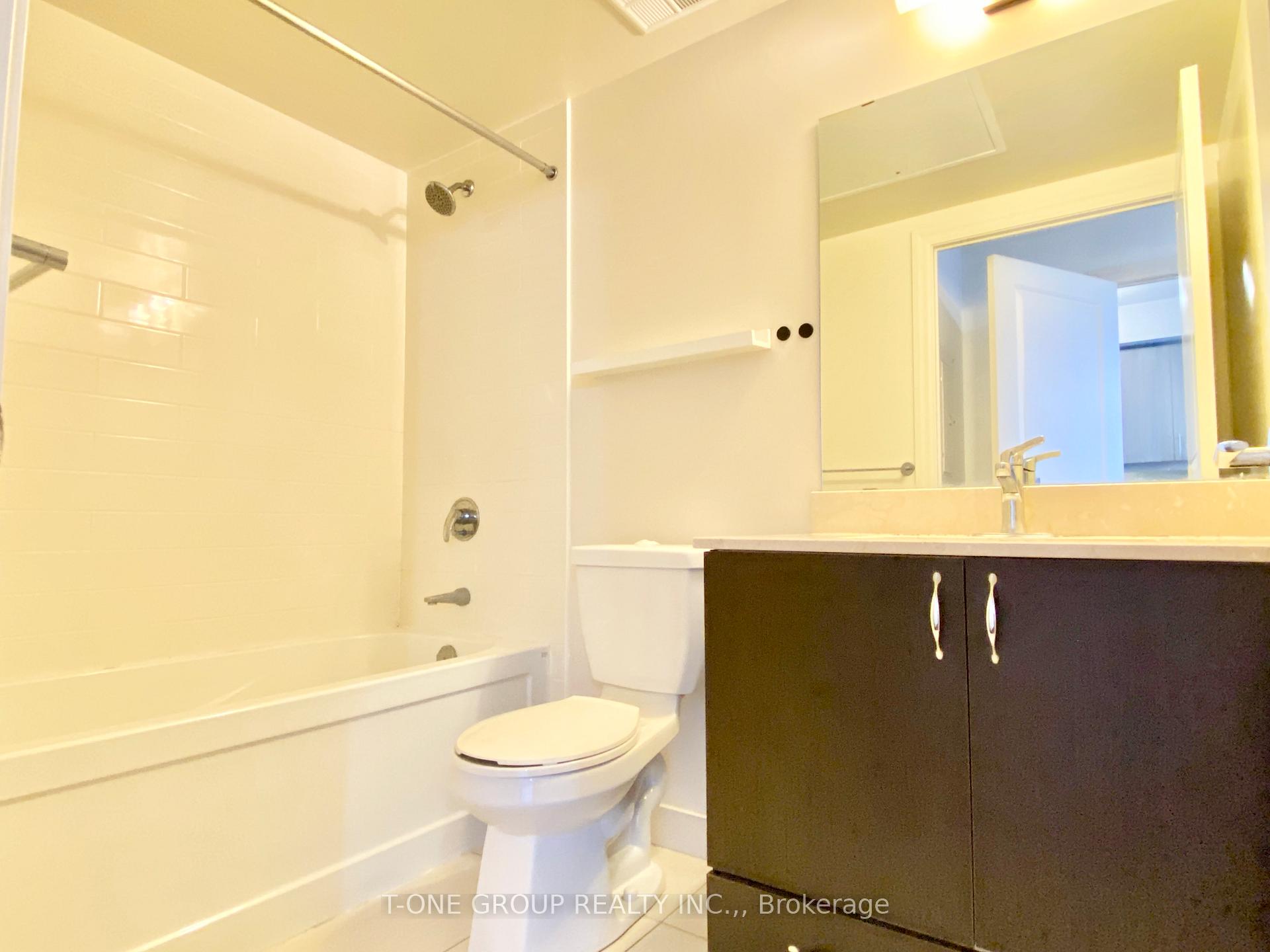 Photo 12 of Unit 419, 8130 Birchmount Road, Markham, Unionville — HOMEH