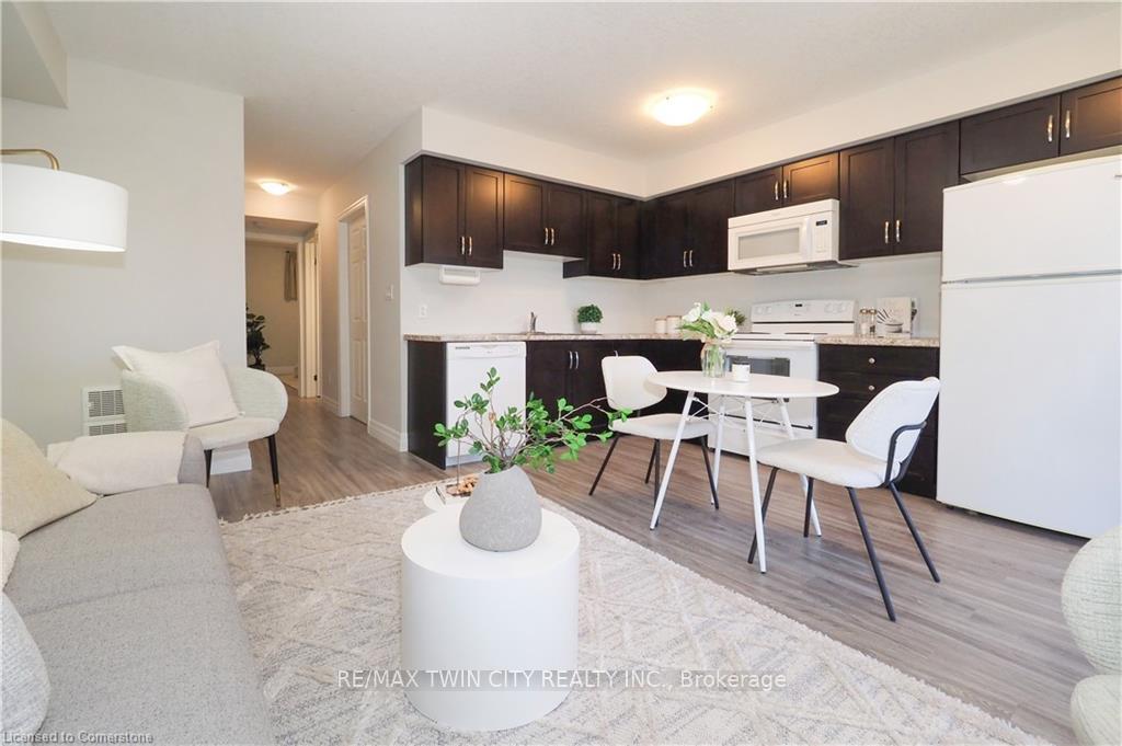 Photo 8 of Unit 10B, 1180 Countrystone Drive, Kitchener, Highland West — HOMEH