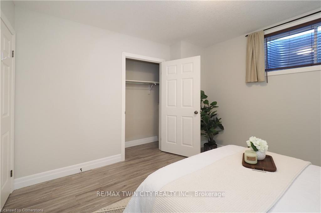 Photo 14 of Unit 10B, 1180 Countrystone Drive, Kitchener, Highland West — HOMEH