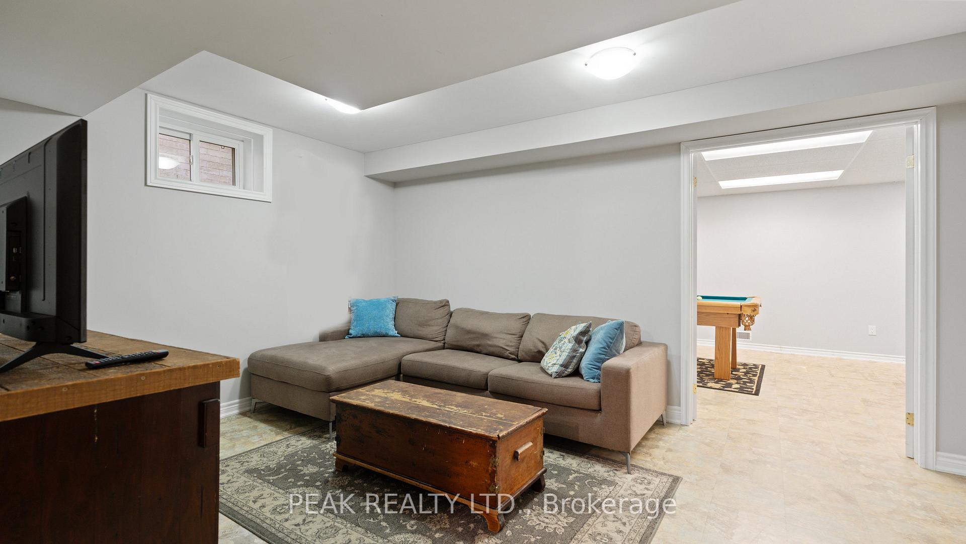 Photo 46 of 36 Kellogg Avenue, Hamilton, Mount Hope — HOMEH