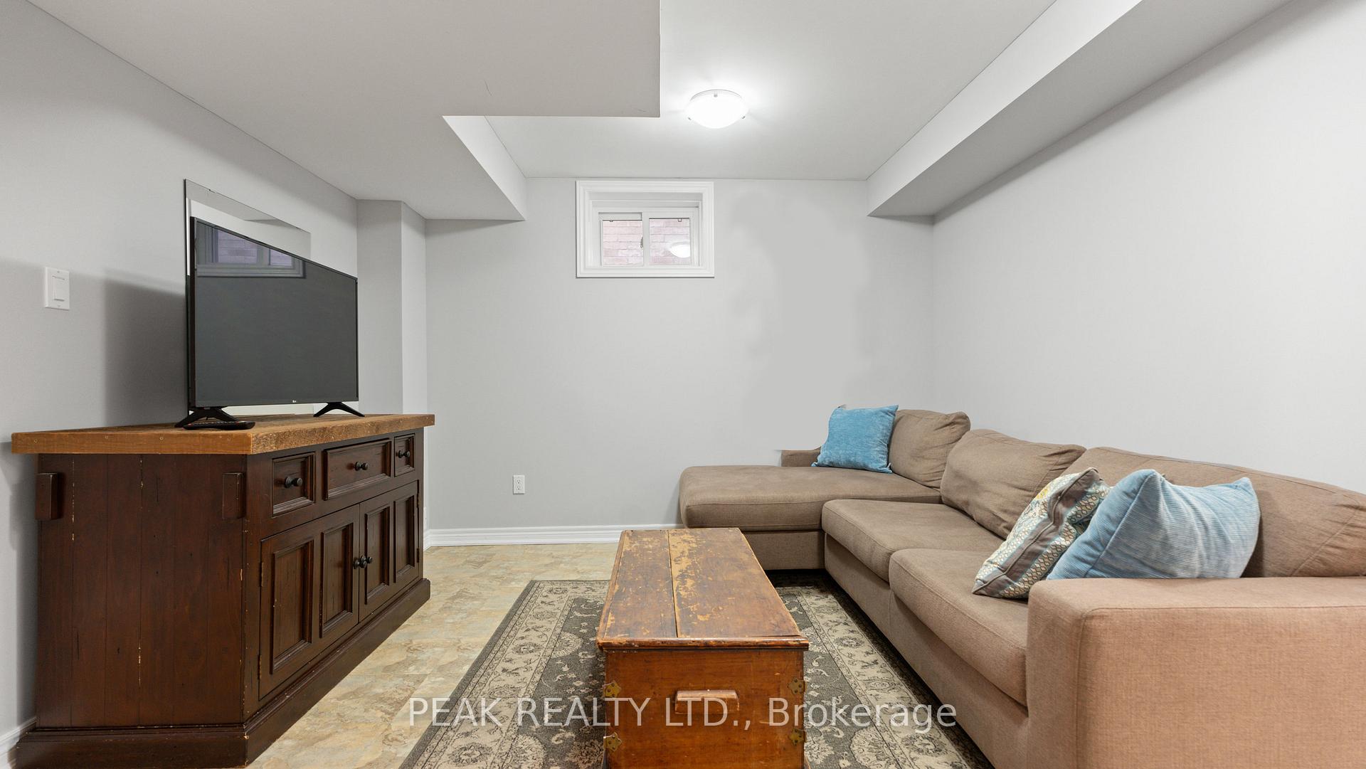 Photo 48 of 36 Kellogg Avenue, Hamilton, Mount Hope — HOMEH