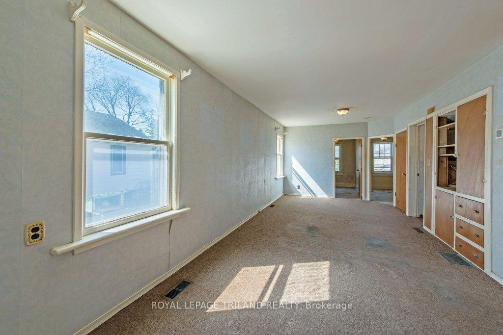 Photo 6 of 51 Devonshire Place, St. Thomas — HOMEH