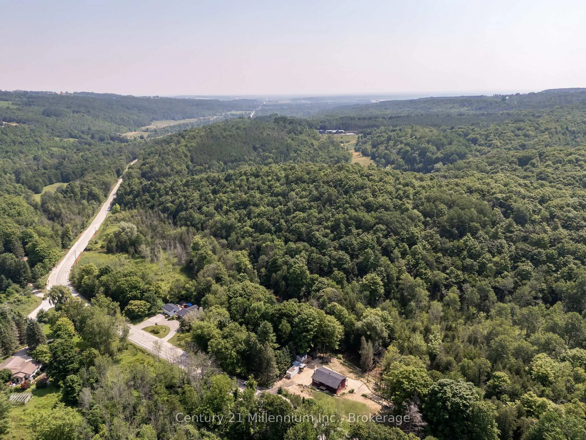 Photo 12 of 8355 County 9 Road, Clearview, Rural Clearview — HOMEH
