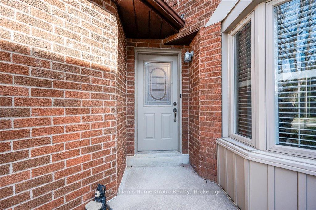 Photo 23 of 83 Lord Simcoe Drive, Brampton, Westgate — HOMEH