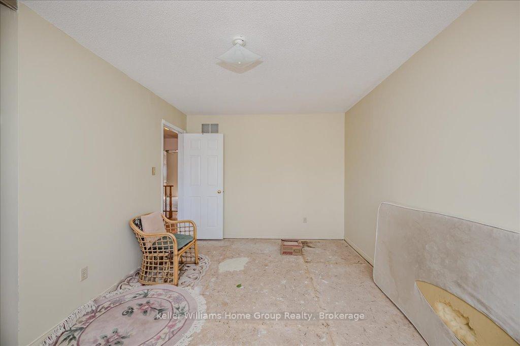 Photo 59 of 83 Lord Simcoe Drive, Brampton, Westgate — HOMEH