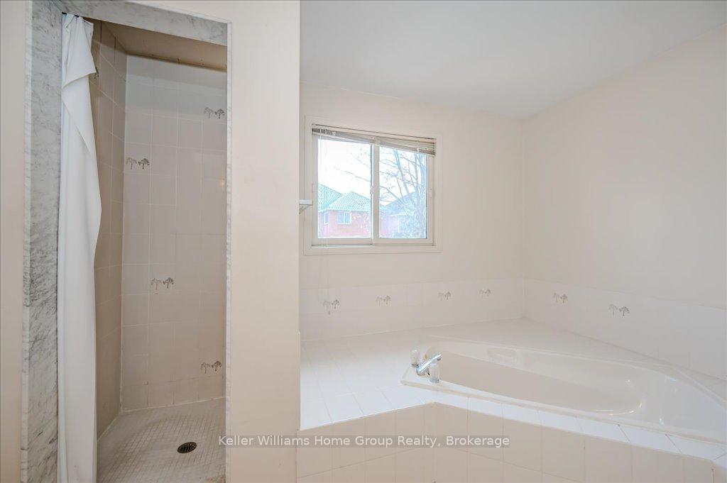Photo 62 of 83 Lord Simcoe Drive, Brampton, Westgate — HOMEH
