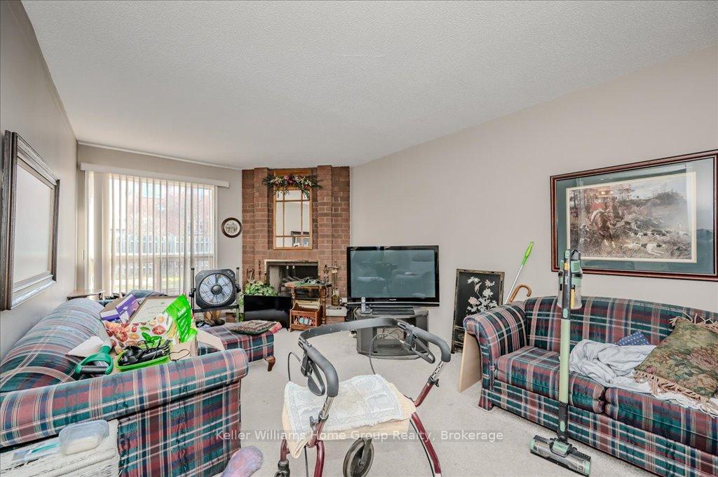 Photo 14 of 83 Lord Simcoe Drive, Brampton, Westgate — HOMEH