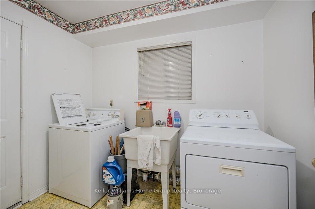 Photo 17 of 83 Lord Simcoe Drive, Brampton, Westgate — HOMEH