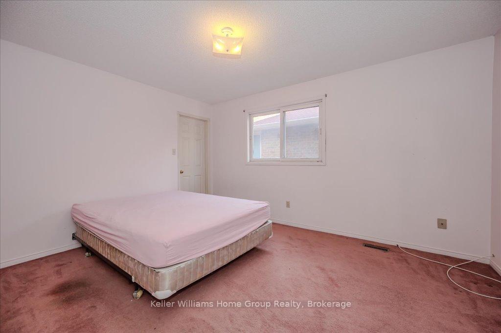 Photo 21 of 83 Lord Simcoe Drive, Brampton, Westgate — HOMEH
