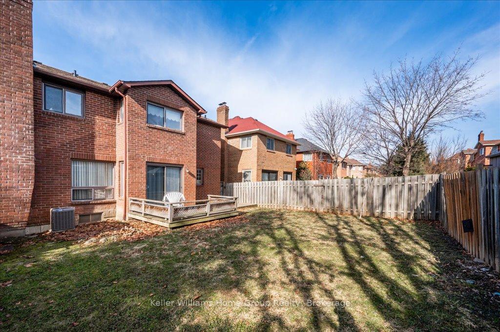Photo 52 of 83 Lord Simcoe Drive, Brampton, Westgate — HOMEH