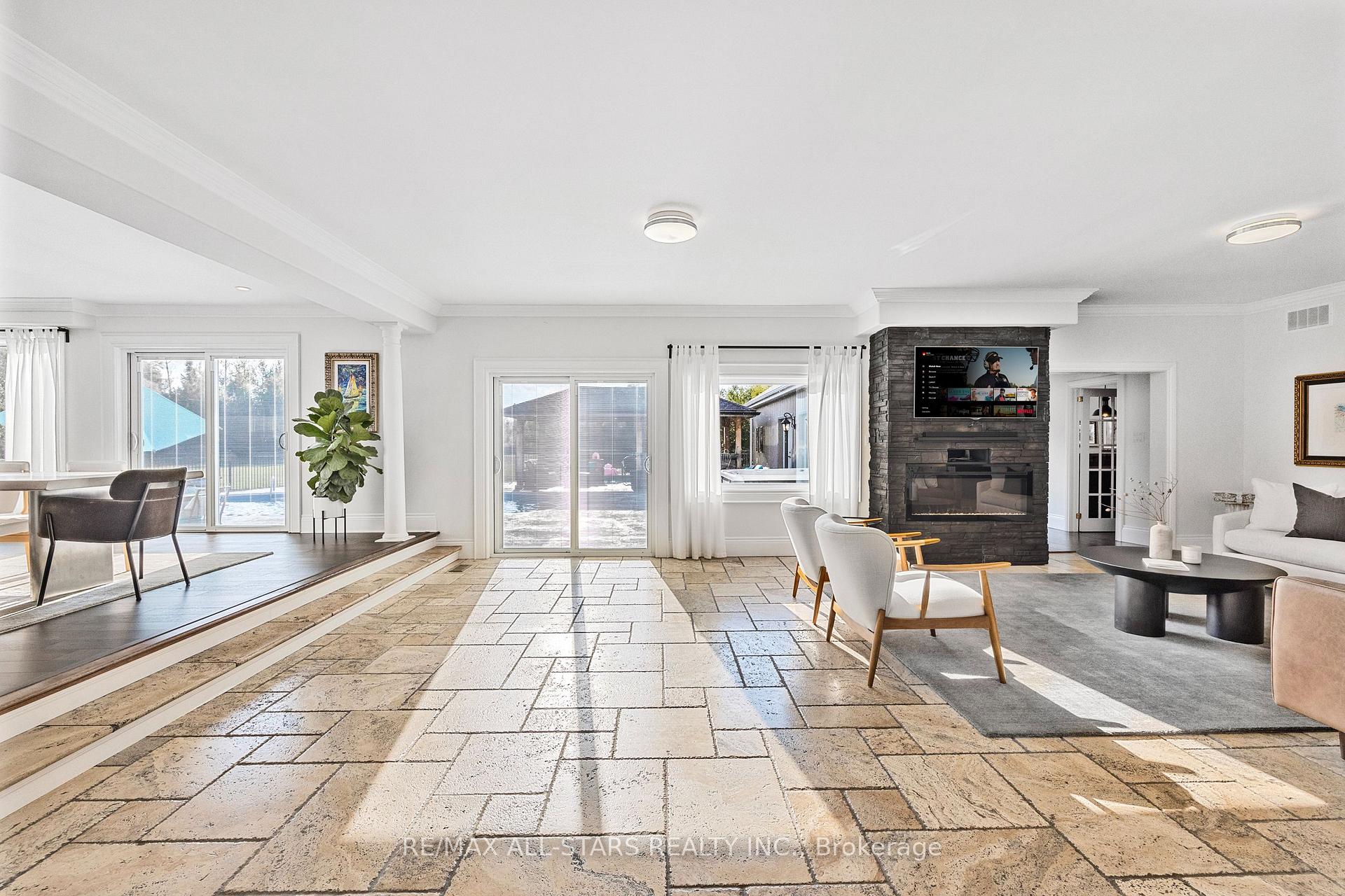Photo 10 of 25956 McCowan Road, Georgina, Belhaven — HOMEH