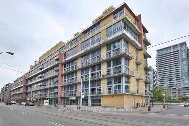 Front of Unit 409, 1029 King Street W