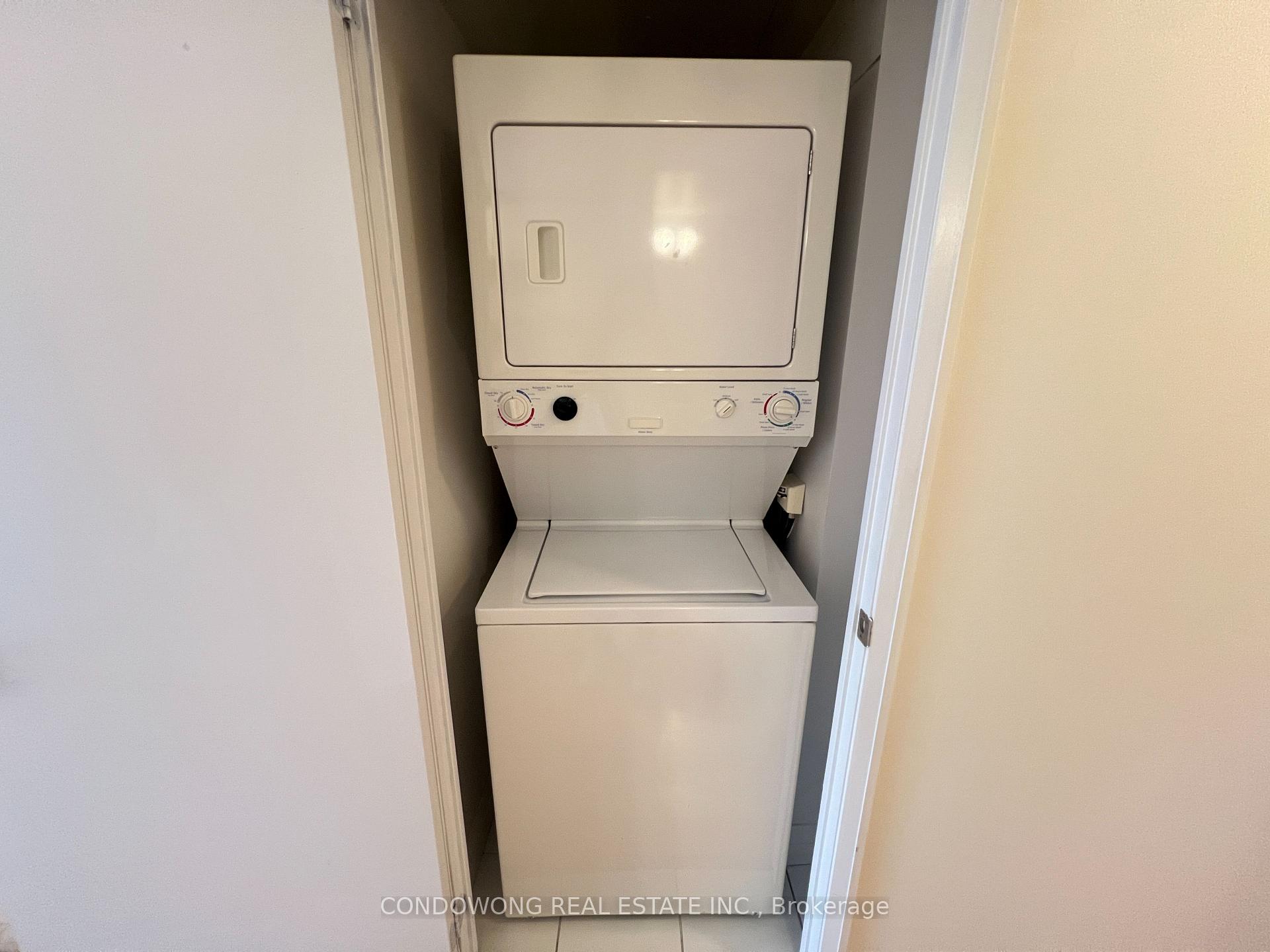 Photo 11 of Unit 1709, 25 Carlton Street, Toronto, Church-Yonge Corridor — HOMEH