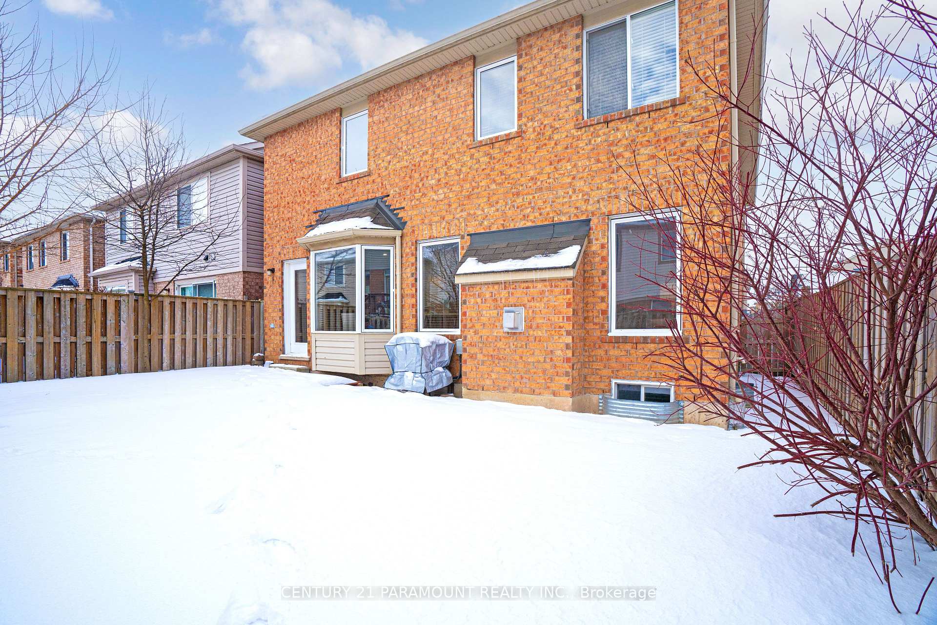 Photo 7 of 15 Chudleigh Avenue, Brampton, Credit Valley — HOMEH