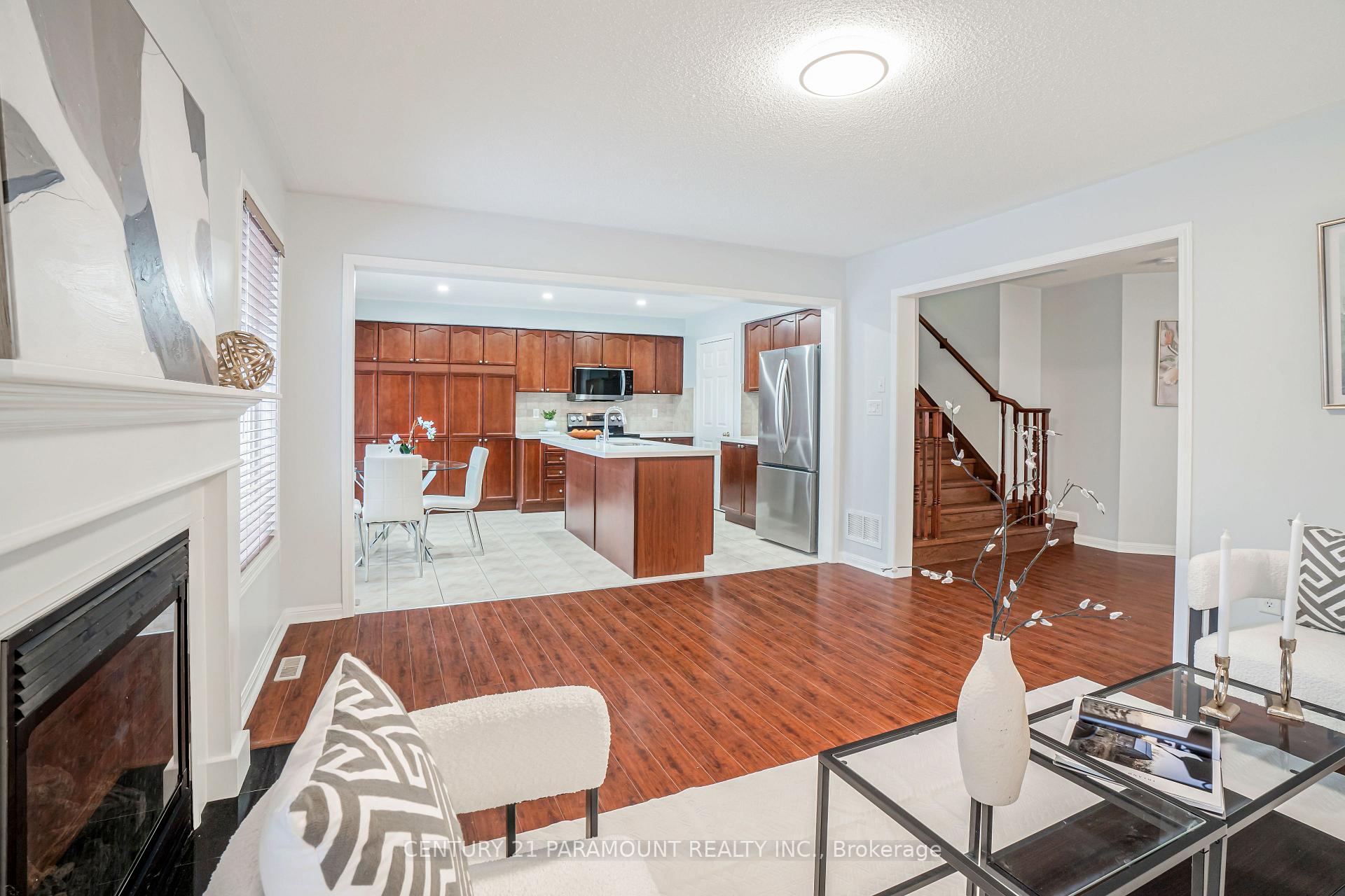 Photo 19 of 15 Chudleigh Avenue, Brampton, Credit Valley — HOMEH