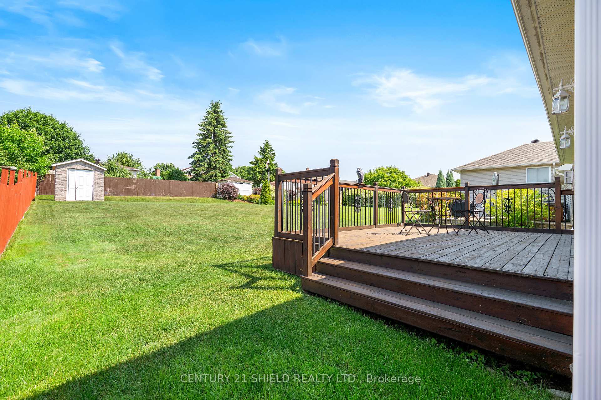 Photo 11 of 140 Markell Crescent, Cornwall — HOMEH