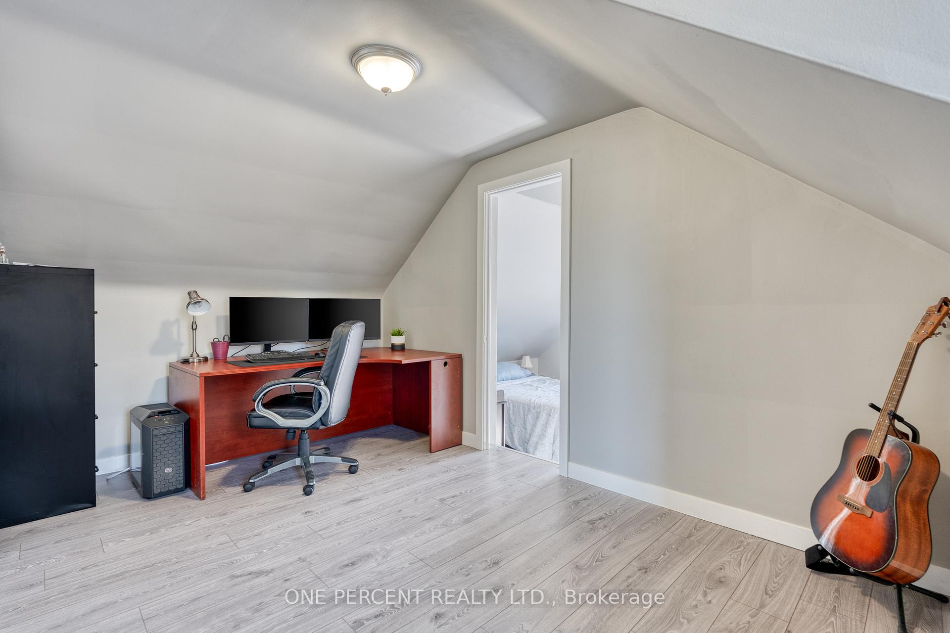 Photo 24 of 313 East 36th Street, Hamilton, Macassa — HOMEH