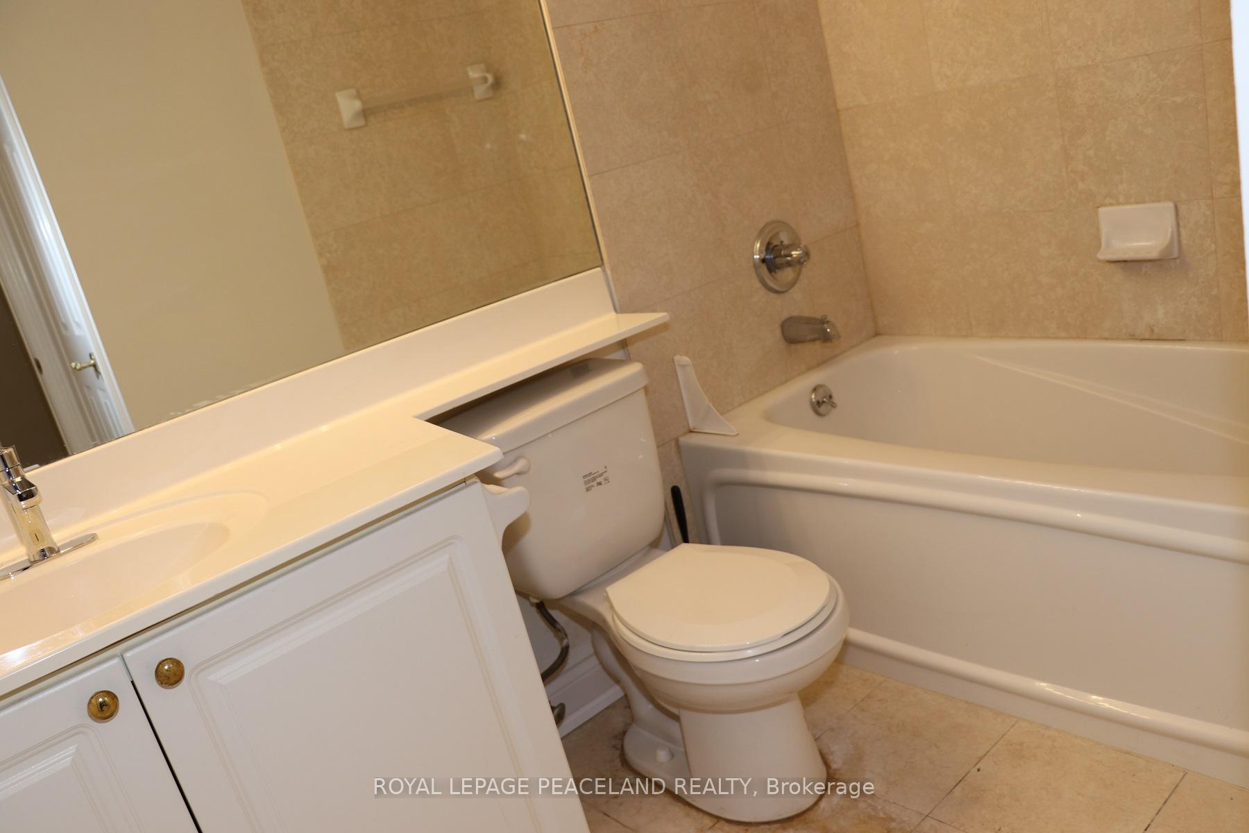 Photo 8 of Unit 607, 887 Bay Street, Toronto, Bay Street Corridor — HOMEH
