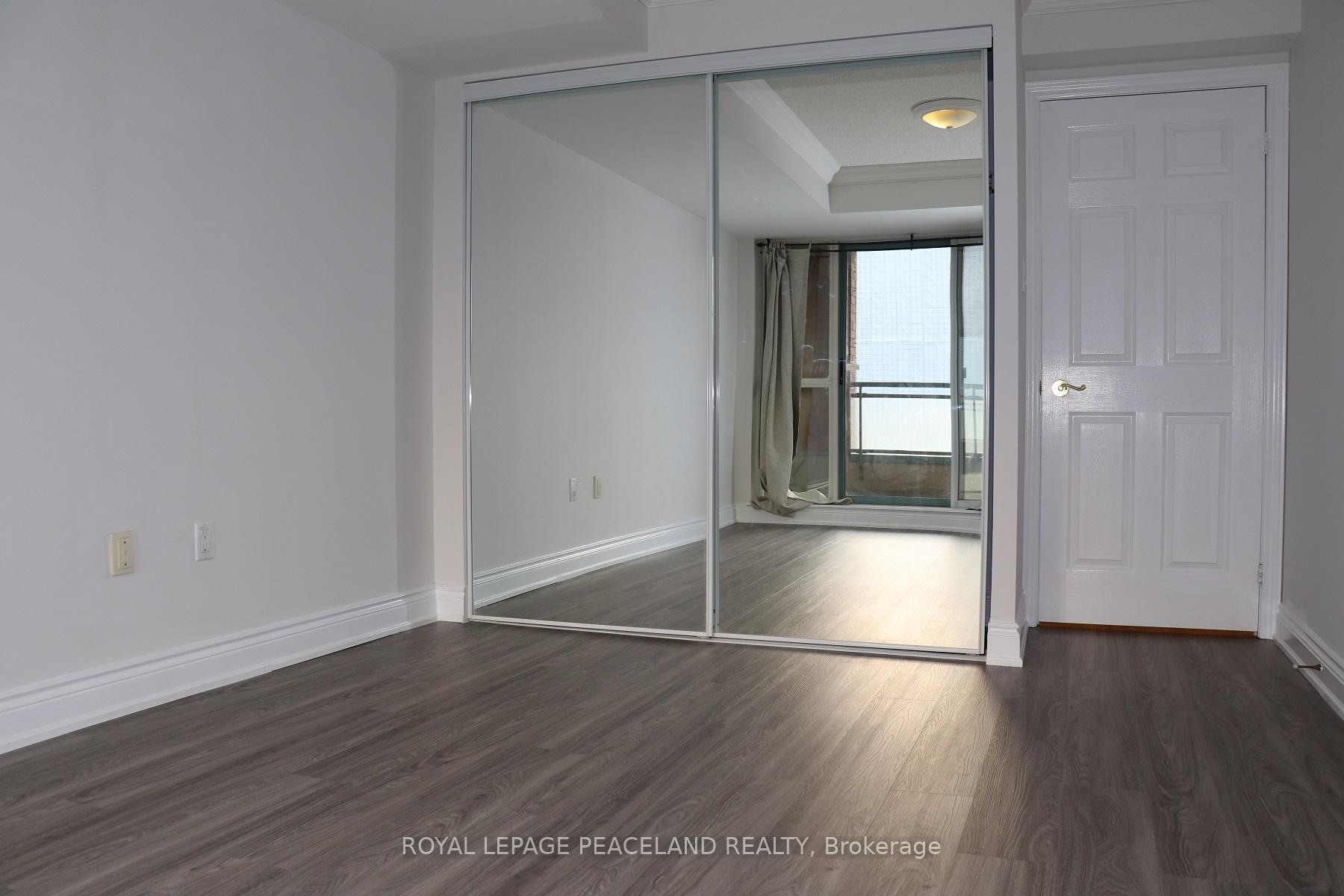 Photo 12 of Unit 607, 887 Bay Street, Toronto, Bay Street Corridor — HOMEH