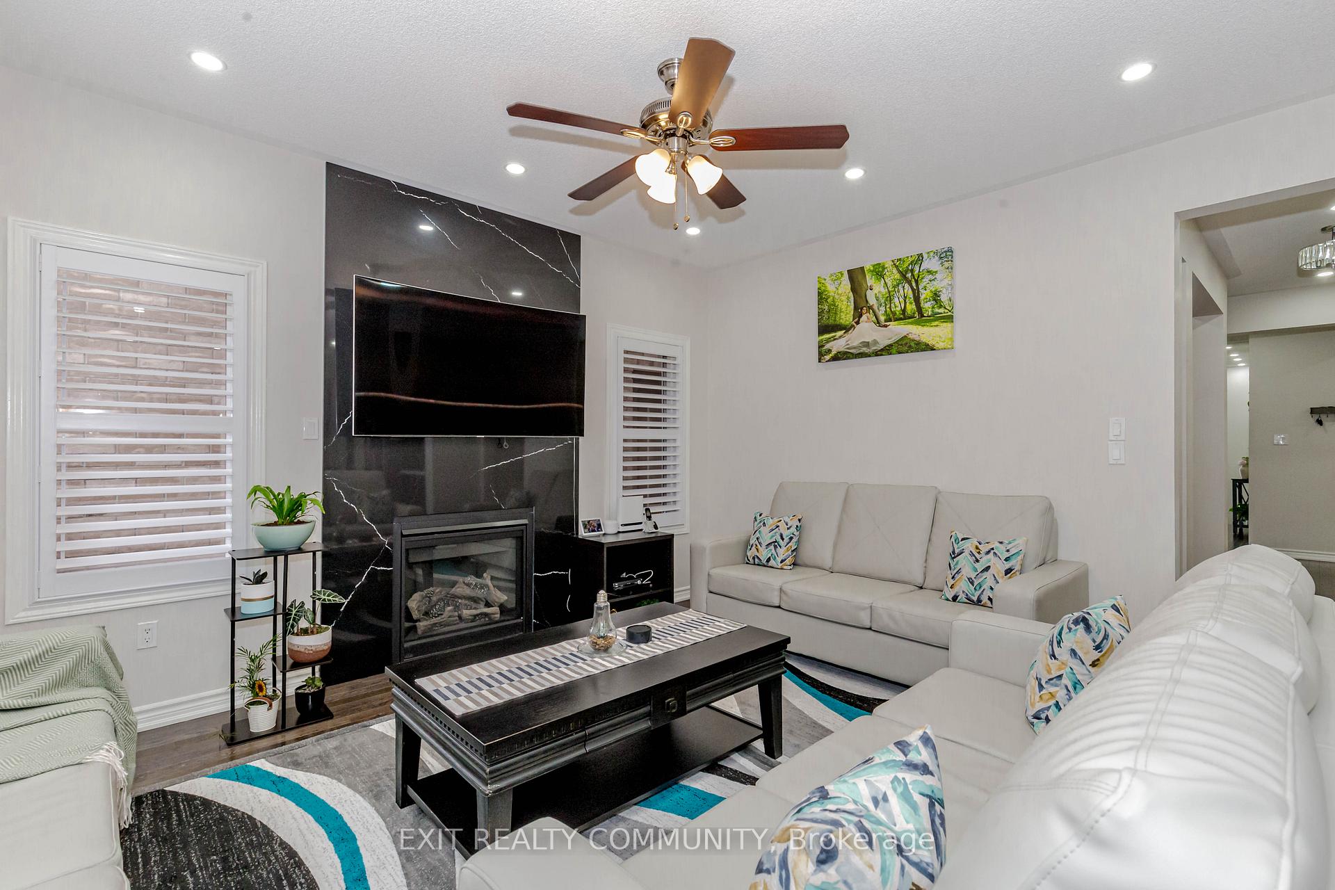 Photo 9 of 31 Lola Crescent NE, Brampton, Northwest Brampton — HOMEH