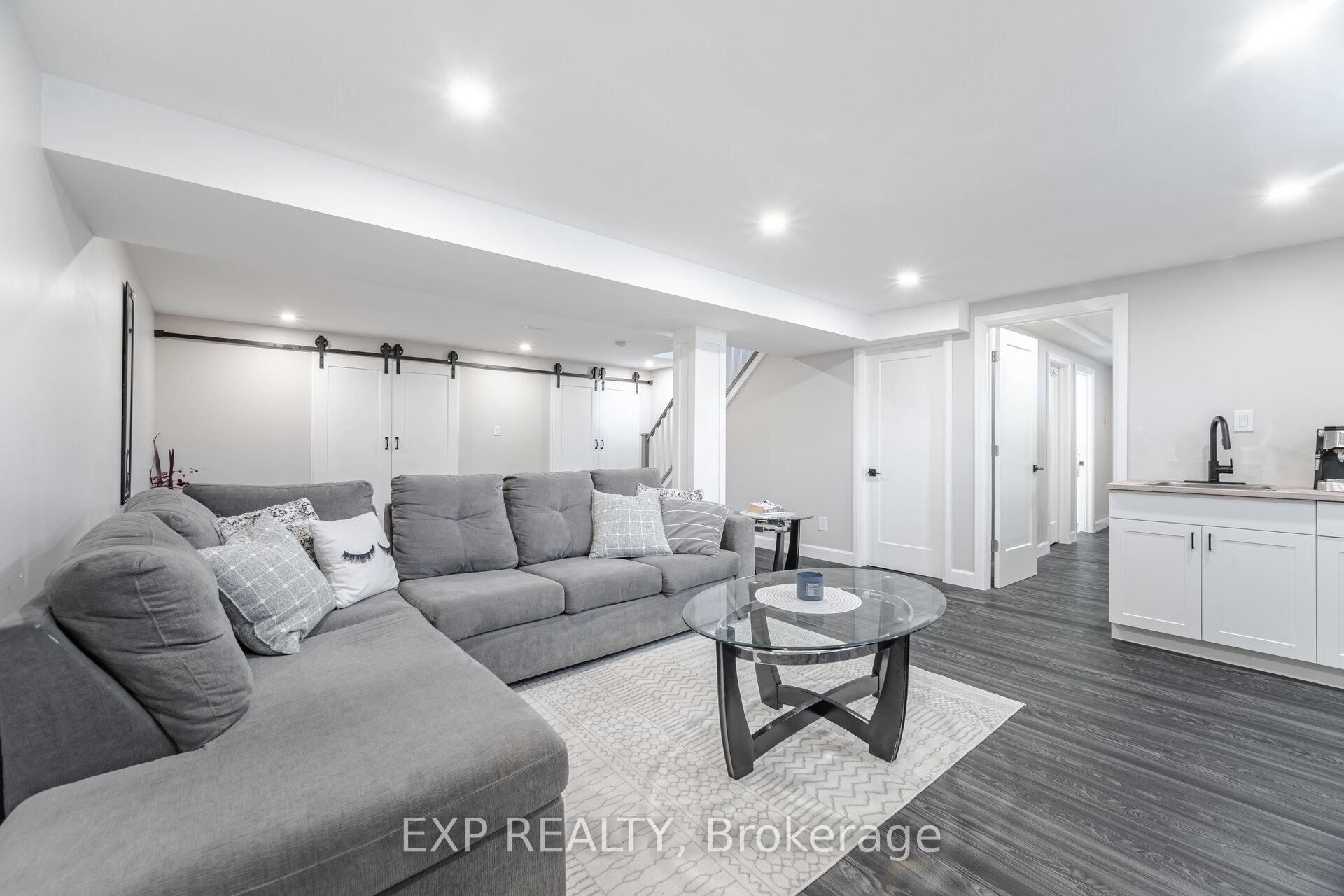 Photo 40 of 19 Cobblestone Drive, Brant, Paris — HOMEH