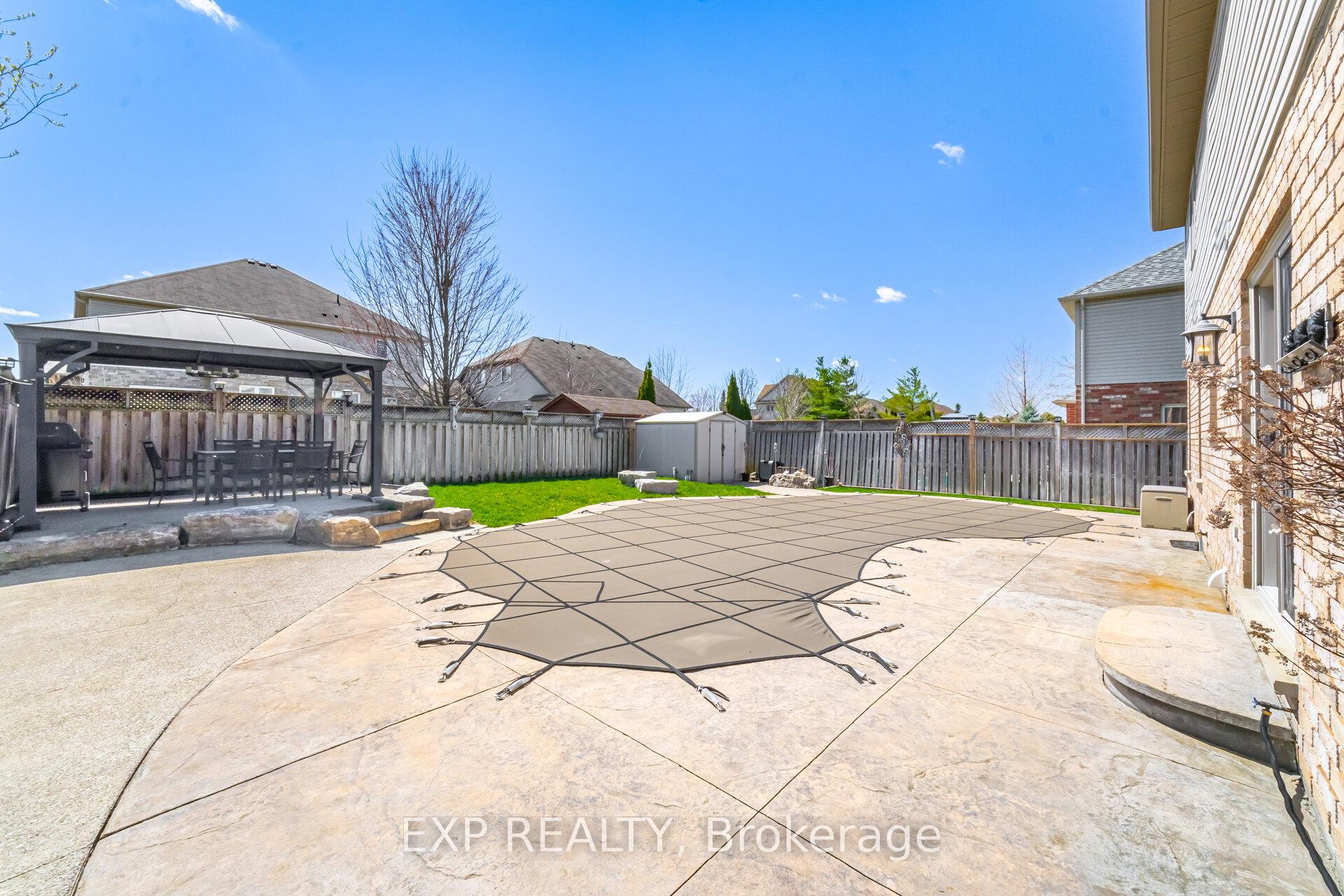 Photo 45 of 19 Cobblestone Drive, Brant, Paris — HOMEH
